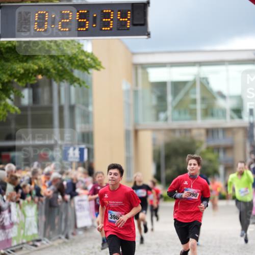 12.06.2026 - Holstenköstenlauf LAZAROV Photography http://msf.ph/oto/9740568 12.06.2026 17:55:32 Laufen 3048, 3258, 3982, 3990, 4032, 4043, 4290 meine-sportfotos.de