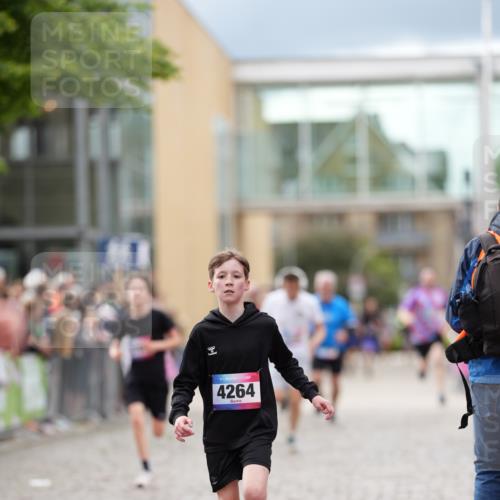 12.06.2026 - Holstenköstenlauf LAZAROV Photography http://msf.ph/oto/9740586 12.06.2026 17:55:11 Laufen 3028, 3093, 3345, 3564, 3673, 3701, 3858, 4264, 4734 meine-sportfotos.de
