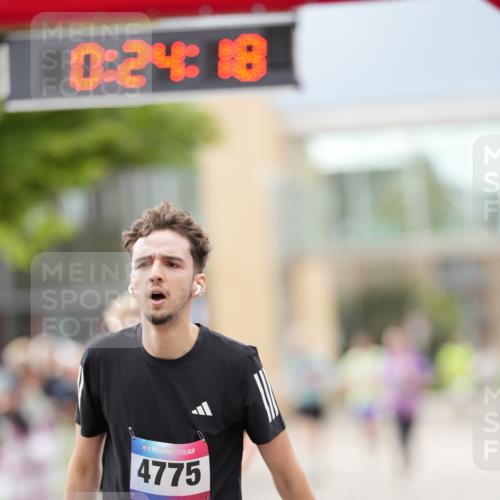 12.06.2026 - Holstenköstenlauf LAZAROV Photography http://msf.ph/oto/9740640 12.06.2026 17:54:16 Laufen 3724, 4484, 4563, 4713, 4775 meine-sportfotos.de