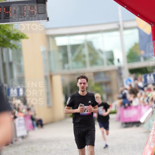 12.06.2026 - Holstenköstenlauf LAZAROV Photography http://msf.ph/oto/9740641 12.06.2026 17:54:12 Laufen 3678, 3724, 3820, 3951, 4563, 4713, 4775 meine-sportfotos.de