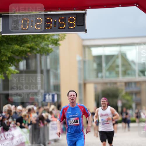 12.06.2026 - Holstenköstenlauf LAZAROV Photography http://msf.ph/oto/9740660 12.06.2026 17:53:57 Laufen 3336, 3386, 3453, 4455, 4550, 4762 meine-sportfotos.de