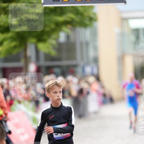 12.06.2026 - Holstenköstenlauf LAZAROV Photography http://msf.ph/oto/9740662 12.06.2026 17:53:55 Laufen 3336, 3386, 3453, 4455, 4550 meine-sportfotos.de