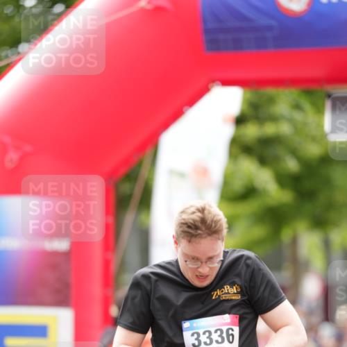 12.06.2026 - Holstenköstenlauf LAZAROV Photography http://msf.ph/oto/9740664 12.06.2026 17:53:54 Laufen 3336, 3386, 3453, 4455, 4550 meine-sportfotos.de