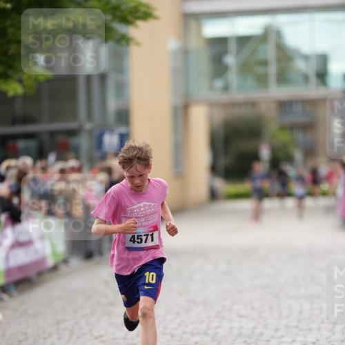 12.06.2026 - Holstenköstenlauf LAZAROV Photography http://msf.ph/oto/9740696 12.06.2026 17:53:22 Laufen 4571 meine-sportfotos.de