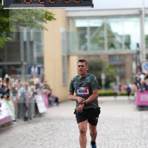 12.06.2026 - Holstenköstenlauf LAZAROV Photography http://msf.ph/oto/9740717 12.06.2026 17:52:50 Laufen 3241, 4069 meine-sportfotos.de