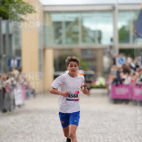 12.06.2026 - Holstenköstenlauf LAZAROV Photography http://msf.ph/oto/9740736 12.06.2026 17:52:05 Laufen 4463, 4568 meine-sportfotos.de