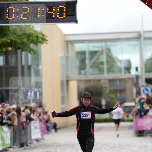 12.06.2026 - Holstenköstenlauf LAZAROV Photography http://msf.ph/oto/9740753 12.06.2026 17:51:38 Laufen 3351 meine-sportfotos.de