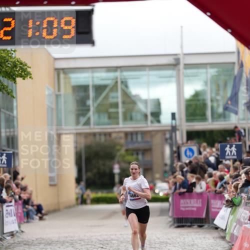 12.06.2026 - Holstenköstenlauf LAZAROV Photography http://msf.ph/oto/9740771 12.06.2026 17:51:07 Laufen 3570, 3859, 4662 meine-sportfotos.de