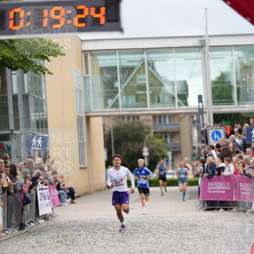 12.06.2026 - Holstenköstenlauf LAZAROV Photography http://msf.ph/oto/9740818 12.06.2026 17:49:22 Laufen 4322, 4811, 4897 meine-sportfotos.de