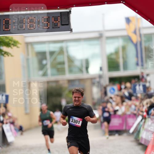 12.06.2026 - Holstenköstenlauf LAZAROV Photography http://msf.ph/oto/9740839 12.06.2026 17:48:52 Laufen 3121, 3301, 4611 meine-sportfotos.de