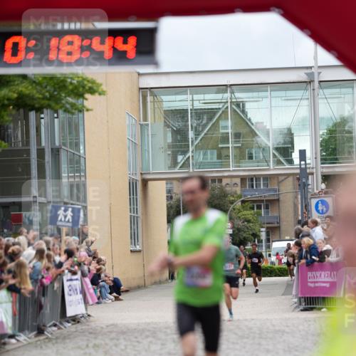 12.06.2026 - Holstenköstenlauf LAZAROV Photography http://msf.ph/oto/9740844 12.06.2026 17:48:42 Laufen 3438, 4202 meine-sportfotos.de