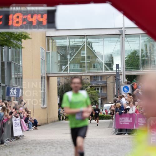 12.06.2026 - Holstenköstenlauf LAZAROV Photography http://msf.ph/oto/9740845 12.06.2026 17:48:42 Laufen 3438, 4202 meine-sportfotos.de