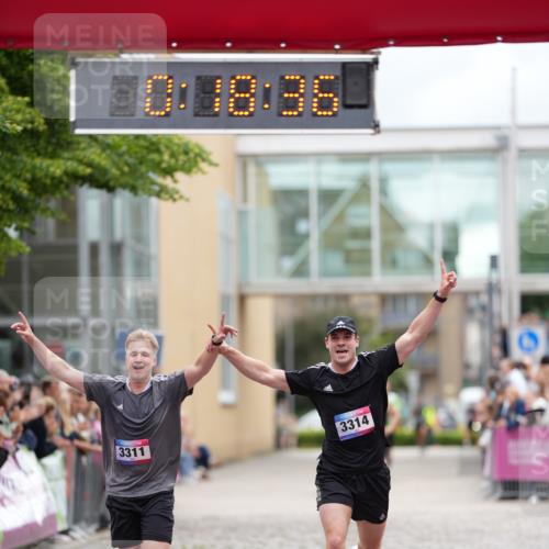 12.06.2026 - Holstenköstenlauf LAZAROV Photography http://msf.ph/oto/9740852 12.06.2026 17:48:34 Laufen 3311, 3314 meine-sportfotos.de
