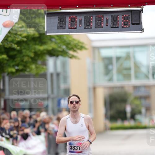 12.06.2026 - Holstenköstenlauf LAZAROV Photography http://msf.ph/oto/9740864 12.06.2026 17:47:14 Laufen 3831 meine-sportfotos.de