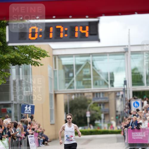 12.06.2026 - Holstenköstenlauf LAZAROV Photography http://msf.ph/oto/9740870 12.06.2026 17:47:12 Laufen 3831 meine-sportfotos.de
