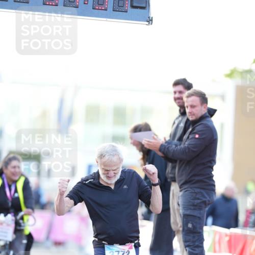 12.06.2026 - Holstenköstenlauf LAZAROV Photography http://msf.ph/oto/9740928 12.06.2026 20:34:49 Laufen 3772, 3221, 3772 meine-sportfotos.de
