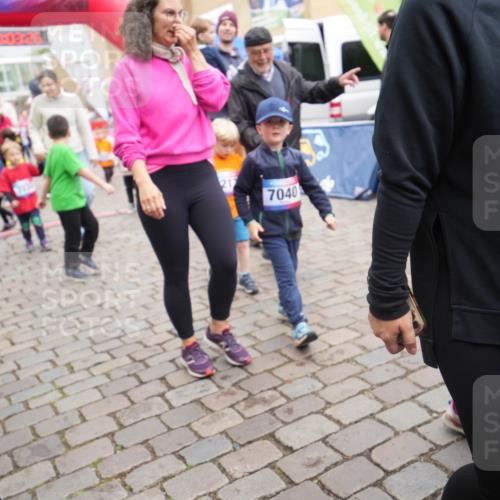 12.06.2026 - Holstenköstenlauf LAZAROV Photography http://msf.ph/oto/9740951 12.06.2026 15:03:26 Laufen 0, 03, 26, 7040 meine-sportfotos.de
