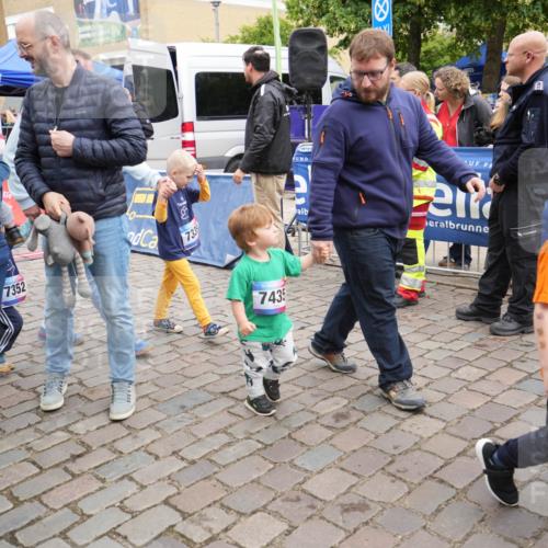 12.06.2026 - Holstenköstenlauf LAZAROV Photography http://msf.ph/oto/9740972 12.06.2026 15:04:02 Laufen 7011, 7352, 733, 7435, 720, 74 meine-sportfotos.de
