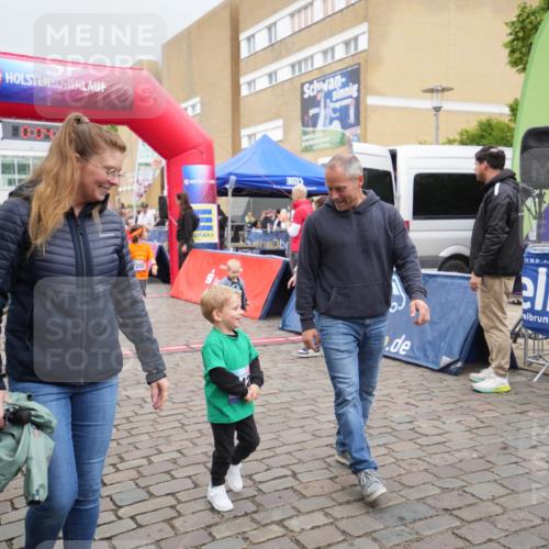 12.06.2026 - Holstenköstenlauf LAZAROV Photography http://msf.ph/oto/9740979 12.06.2026 15:04:12 Laufen 10, 09, 202, 60, 2 meine-sportfotos.de