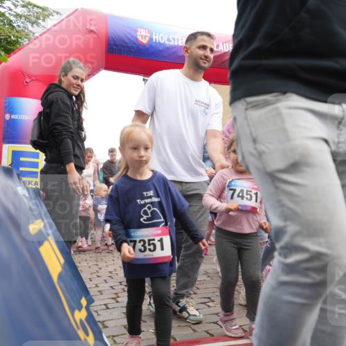 12.06.2026 - Holstenköstenlauf LAZAROV Photography http://msf.ph/oto/9741019 12.06.2026 15:10:57 Laufen 166, 7451, 0, 7351 meine-sportfotos.de