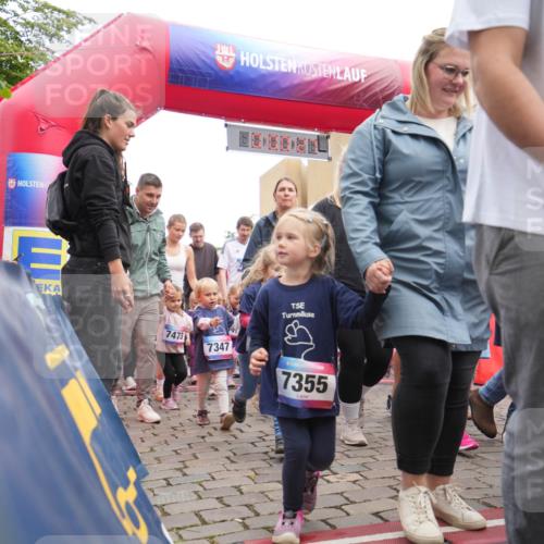 12.06.2026 - Holstenköstenlauf LAZAROV Photography http://msf.ph/oto/9741020 12.06.2026 15:10:58 Laufen 7473, 7347, 7355 meine-sportfotos.de