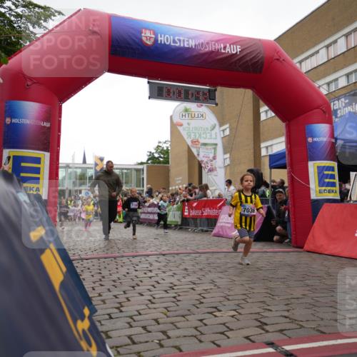 12.06.2026 - Holstenköstenlauf LAZAROV Photography http://msf.ph/oto/9741033 12.06.2026 15:12:12 Laufen 7100, 7036 meine-sportfotos.de
