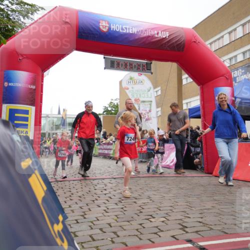 12.06.2026 - Holstenköstenlauf LAZAROV Photography http://msf.ph/oto/9741060 12.06.2026 15:13:23 Laufen 7240, 724, 7072, 7338, 755 meine-sportfotos.de