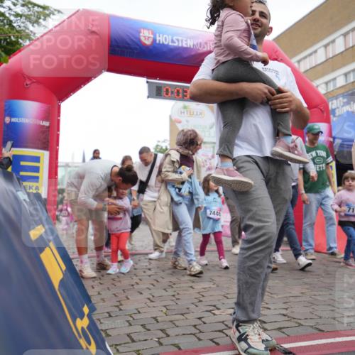 12.06.2026 - Holstenköstenlauf LAZAROV Photography http://msf.ph/oto/9741074 12.06.2026 15:13:55 Laufen 10, 08, 03, 7446, 3726, 7115 meine-sportfotos.de