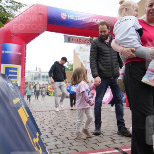 12.06.2026 - Holstenköstenlauf LAZAROV Photography http://msf.ph/oto/9741089 12.06.2026 15:14:26 Laufen 7004, 751, 74 meine-sportfotos.de