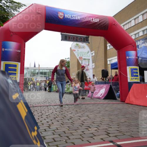12.06.2026 - Holstenköstenlauf LAZAROV Photography http://msf.ph/oto/9741101 12.06.2026 15:14:52 Laufen 7020, 71 meine-sportfotos.de
