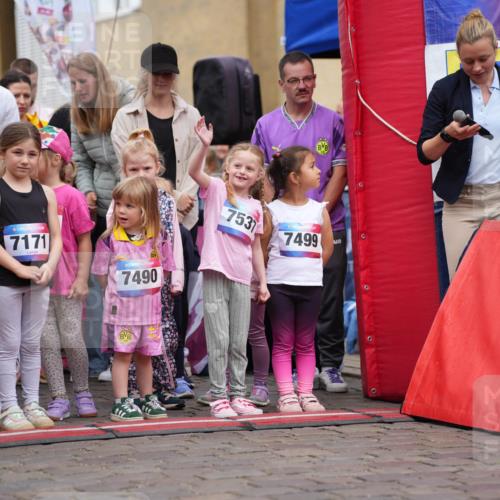 12.06.2026 - Holstenköstenlauf LAZAROV Photography http://msf.ph/oto/9741111 12.06.2026 15:06:50 Laufen 7036, 528, 7171, 7490, 753, 7499 meine-sportfotos.de