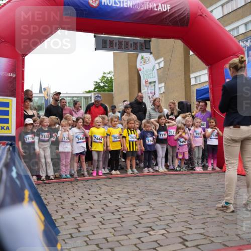 12.06.2026 - Holstenköstenlauf LAZAROV Photography http://msf.ph/oto/9741115 12.06.2026 15:09:27 Laufen 1, 1, 7172, 7179, 7188, 7171, 7531, 130, 7449, 7444, 7035, 7036, 7499, 7342, 7490 meine-sportfotos.de