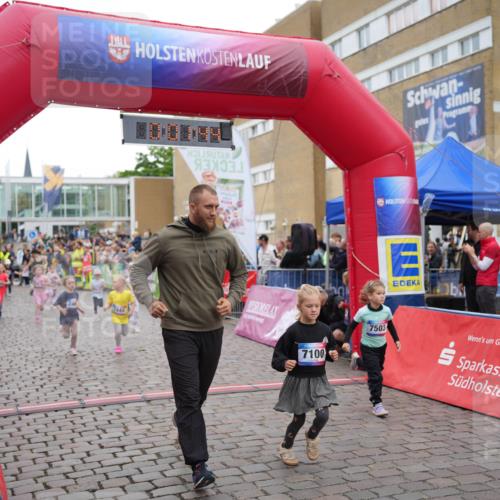 12.06.2026 - Holstenköstenlauf LAZAROV Photography http://msf.ph/oto/9741123 12.06.2026 15:12:15 Laufen 7100, 7503 meine-sportfotos.de