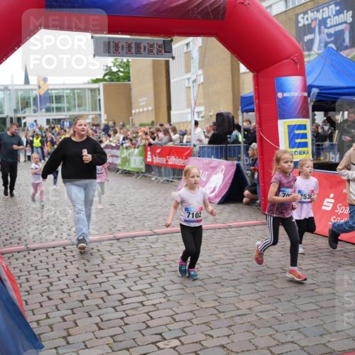 12.06.2026 - Holstenköstenlauf LAZAROV Photography http://msf.ph/oto/9741134 12.06.2026 15:12:26 Laufen 537, 7102, 700, 7536 meine-sportfotos.de