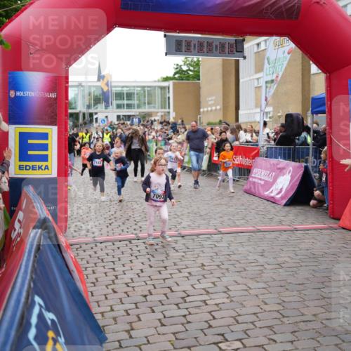 12.06.2026 - Holstenköstenlauf LAZAROV Photography http://msf.ph/oto/9741140 12.06.2026 15:12:38 Laufen 19, 00, 7182, 7097, 7513, 7201, 25, 2 meine-sportfotos.de