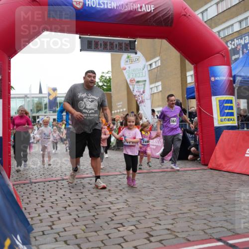 12.06.2026 - Holstenköstenlauf LAZAROV Photography http://msf.ph/oto/9741151 12.06.2026 15:12:55 Laufen 7526, 7490, 1, 1, 750 meine-sportfotos.de