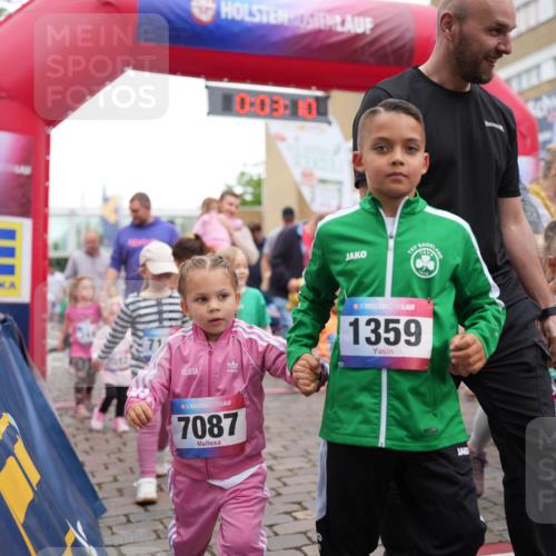 12.06.2026 - Holstenköstenlauf LAZAROV Photography http://msf.ph/oto/9741180 12.06.2026 15:13:40 Laufen 36, 7087, 10, 03, 10, 1120, 36, 1359, 36, 459, 74 meine-sportfotos.de