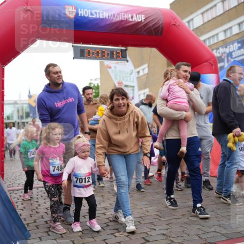 12.06.2026 - Holstenköstenlauf LAZAROV Photography http://msf.ph/oto/9741183 12.06.2026 15:13:44 Laufen 742, 7494, 7150, 7, 7012 meine-sportfotos.de