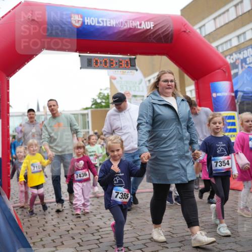 12.06.2026 - Holstenköstenlauf LAZAROV Photography http://msf.ph/oto/9741199 12.06.2026 15:14:01 Laufen 7101, 7436, 80, 218, 0, 09, 7355, 7354, 700 meine-sportfotos.de