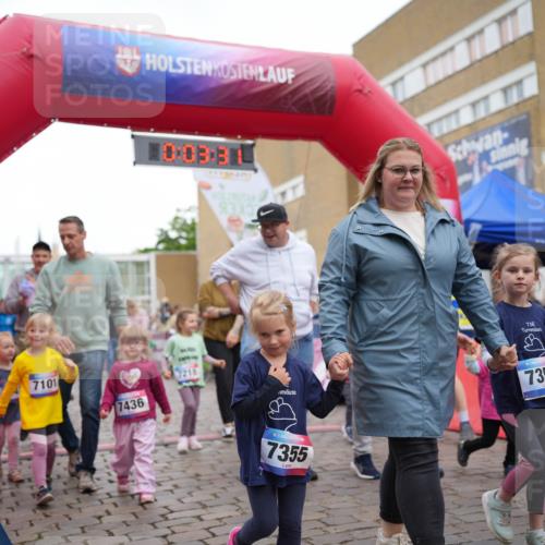 12.06.2026 - Holstenköstenlauf LAZAROV Photography http://msf.ph/oto/9741200 12.06.2026 15:14:01 Laufen 7101, 7436, 10, 03, 31, 7354, 7003, 36, 7355 meine-sportfotos.de