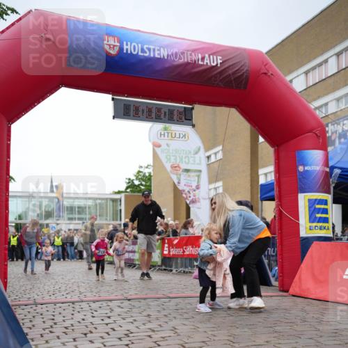 12.06.2026 - Holstenköstenlauf LAZAROV Photography http://msf.ph/oto/9741213 12.06.2026 15:14:47 Laufen 7120, 7123 meine-sportfotos.de