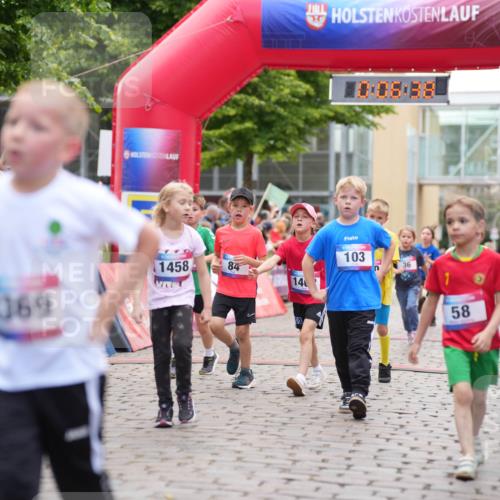 12.06.2026 - Holstenköstenlauf LAZAROV Photography http://msf.ph/oto/9741277 12.06.2026 15:36:40 Laufen 55, 1458, 84, 14, 1069, 103, 36, 58, 36, 74, 78, 84, 186, 400, 783, 1267, 1402 meine-sportfotos.de