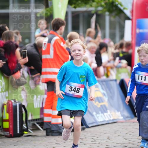 12.06.2026 - Holstenköstenlauf LAZAROV Photography http://msf.ph/oto/9741302 12.06.2026 15:37:05 Laufen 36, 348, 111, 5, 12, 81, 91, 365, 537, 761, 762, 1010, 1416 meine-sportfotos.de