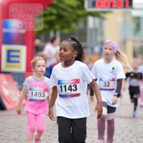 12.06.2026 - Holstenköstenlauf LAZAROV Photography http://msf.ph/oto/9741336 12.06.2026 15:37:33 Laufen 1493, 36, 1143, 32, 65, 358, 411, 413, 525, 764, 780, 788, 1141, 1266, 1415, 1500 meine-sportfotos.de