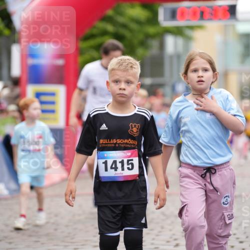 12.06.2026 - Holstenköstenlauf LAZAROV Photography http://msf.ph/oto/9741342 12.06.2026 15:37:39 Laufen 1500, 36, 1415, 00, 31, 144, 149, 363, 410, 411, 525, 764, 776, 788, 1137, 1139, 1266, 1376, 1551, 1557 meine-sportfotos.de