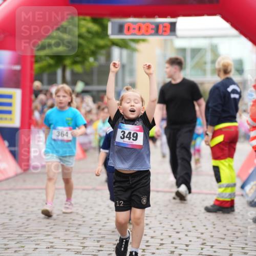 12.06.2026 - Holstenköstenlauf LAZAROV Photography http://msf.ph/oto/9741378 12.06.2026 15:38:15 Laufen 3, 364, 349, 12, 24, 40, 139, 185, 350, 351, 399, 793, 1011, 1364, 1462 meine-sportfotos.de