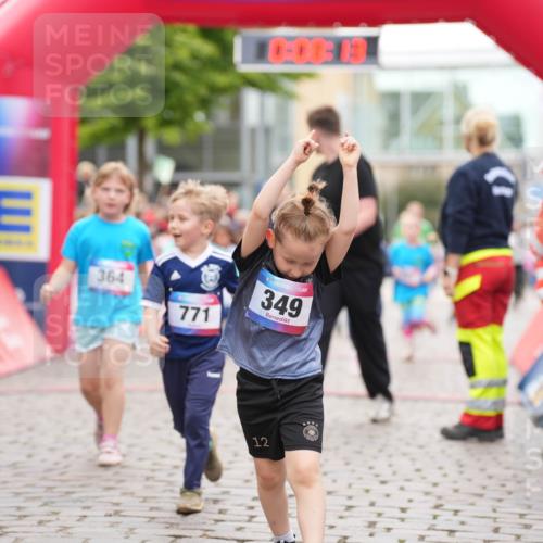 12.06.2026 - Holstenköstenlauf LAZAROV Photography http://msf.ph/oto/9741379 12.06.2026 15:38:16 Laufen 364, 771, 349, 12, 24, 40, 105, 139, 185, 350, 351, 399, 793, 1146, 1364, 1462 meine-sportfotos.de