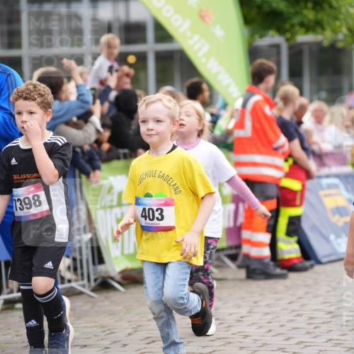 12.06.2026 - Holstenköstenlauf LAZAROV Photography http://msf.ph/oto/9741381 12.06.2026 15:38:17 Laufen 1, 16, 1398, 403, 771, 24, 40, 105, 139, 185, 350, 351, 399, 407, 793, 1146, 1364, 1462 meine-sportfotos.de