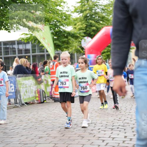 12.06.2026 - Holstenköstenlauf LAZAROV Photography http://msf.ph/oto/9741416 12.06.2026 15:38:54 Laufen 409, 1138, 1443, 763, 760, 63, 93, 123, 361, 404, 406, 412, 533, 794, 1368, 1490 meine-sportfotos.de