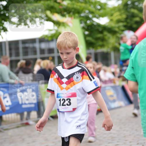 12.06.2026 - Holstenköstenlauf LAZAROV Photography http://msf.ph/oto/9741420 12.06.2026 15:39:02 Laufen 263, 123, 135, 355, 361, 401, 404, 406, 412, 784, 785, 791, 1377 meine-sportfotos.de